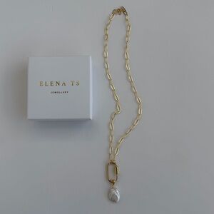 645 Gold Chain Necklace with Pearl Pendant